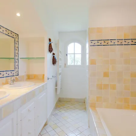 La Bastide Rose By Interhome